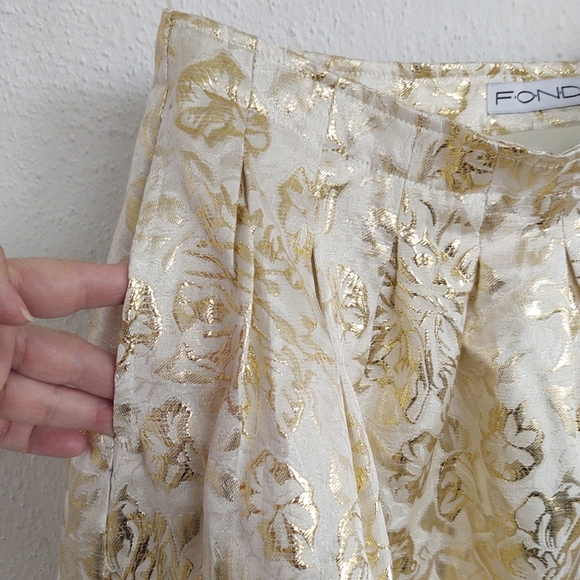 Fond Gold Floral Metallic Brocade Full Mini Skirt Pleats Pockets Lined Size Med - Picture 4 of 16